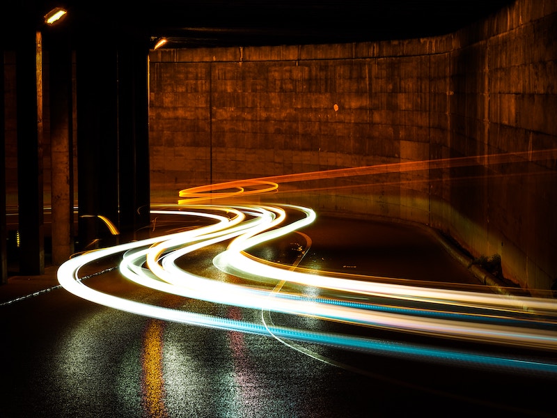 How we solved outages and performance issues in Helpmonks